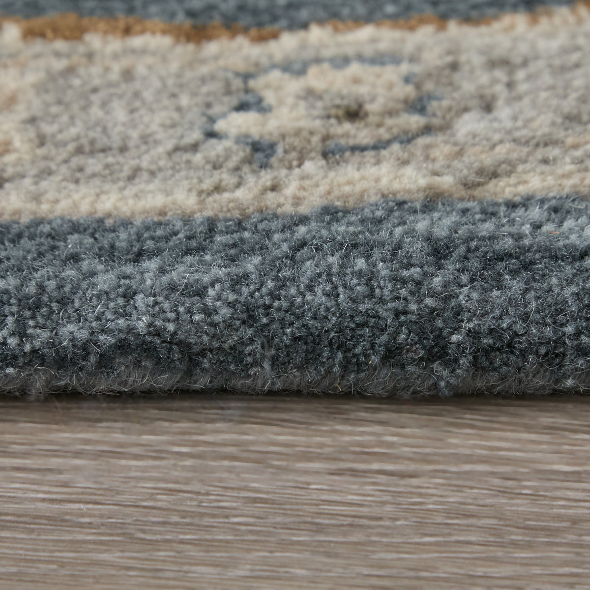 Detail