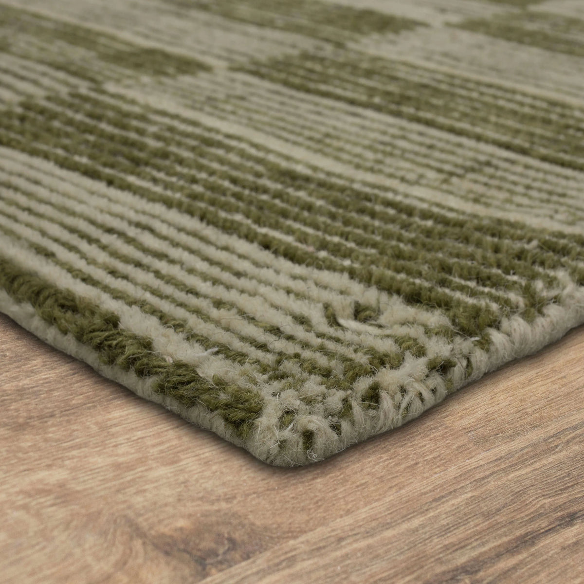 Broken Stripe Moss Rug