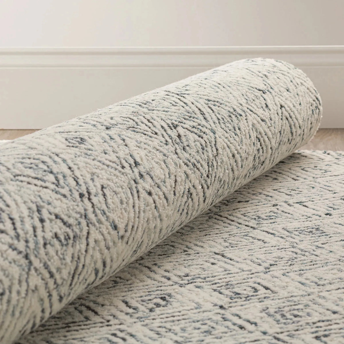 Zoe ZZ1 Charcoal Rug