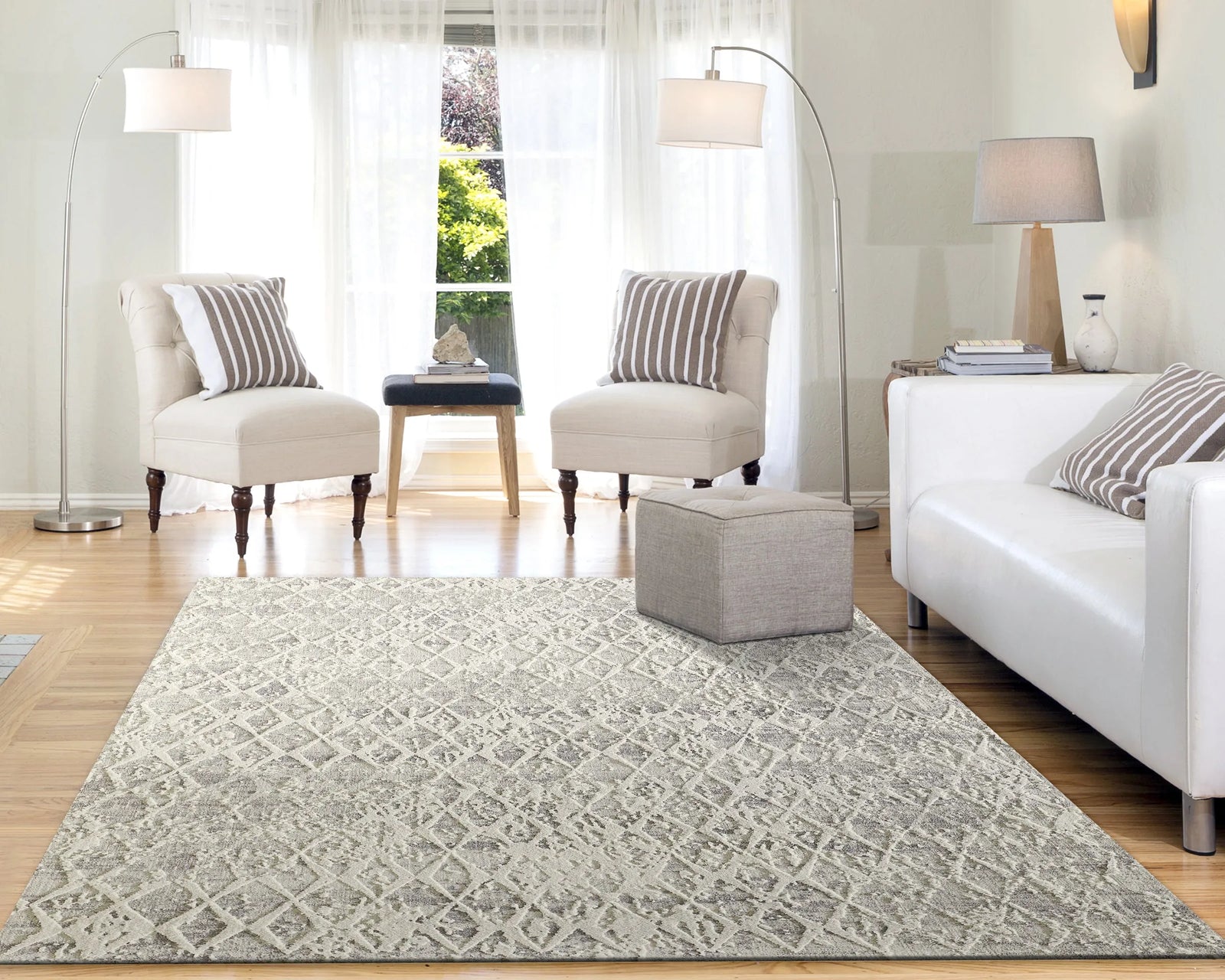 Quartz 27039-111 Ivory/Silver Rug