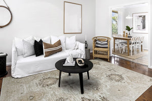 Momentum 61795-060 Ivory/Grey Rug
