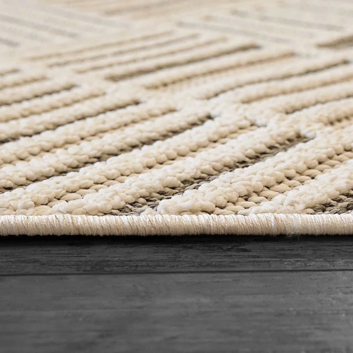 Seville 3608-190 Ivory/Grey Rug