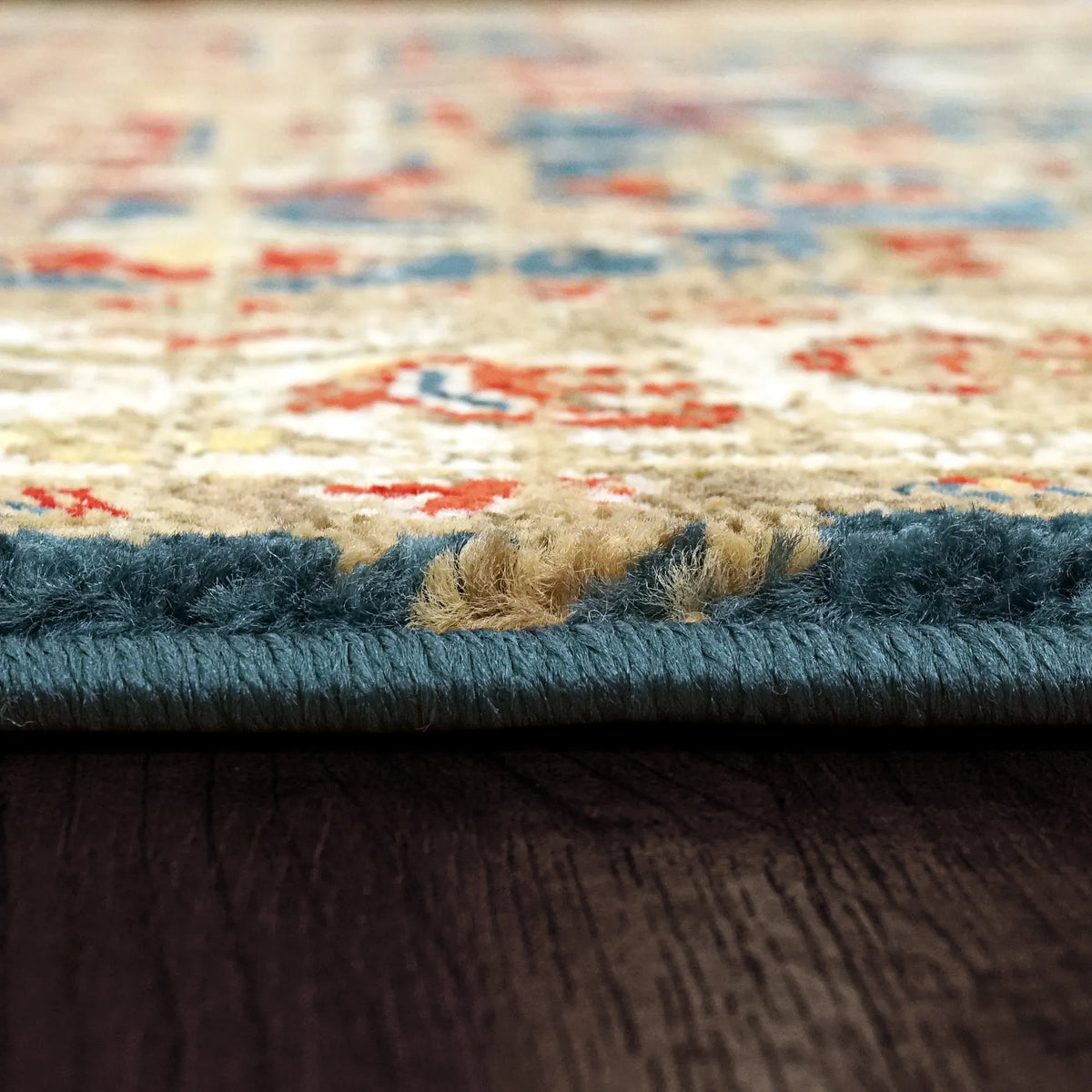 Juno 6882-530 Navy/Red Rug