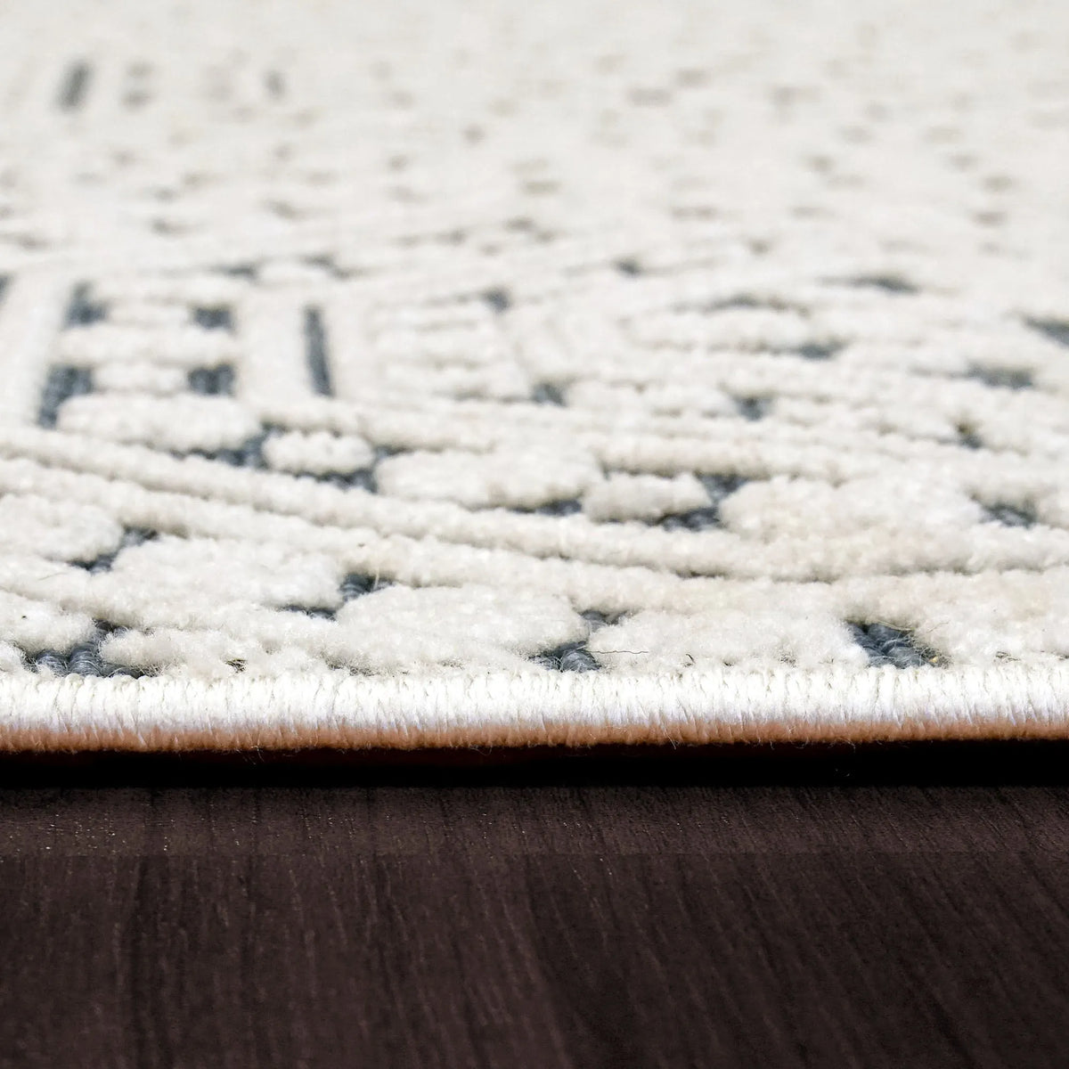 Lotus 8149-150 Ivory/Denim Rug