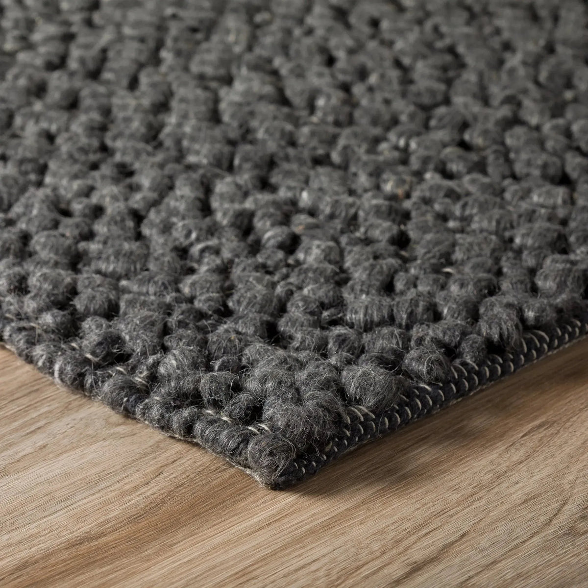 Gorbea GR1 Charcoal Rug