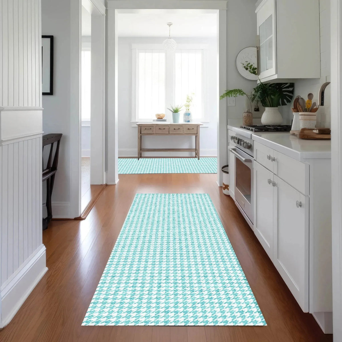 Hinton HN1 Aqua Rug