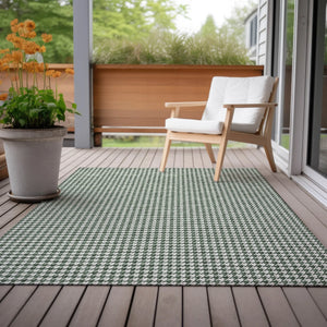 Hinton HN1 Green Rug