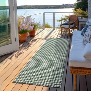Hinton HN1 Green Rug