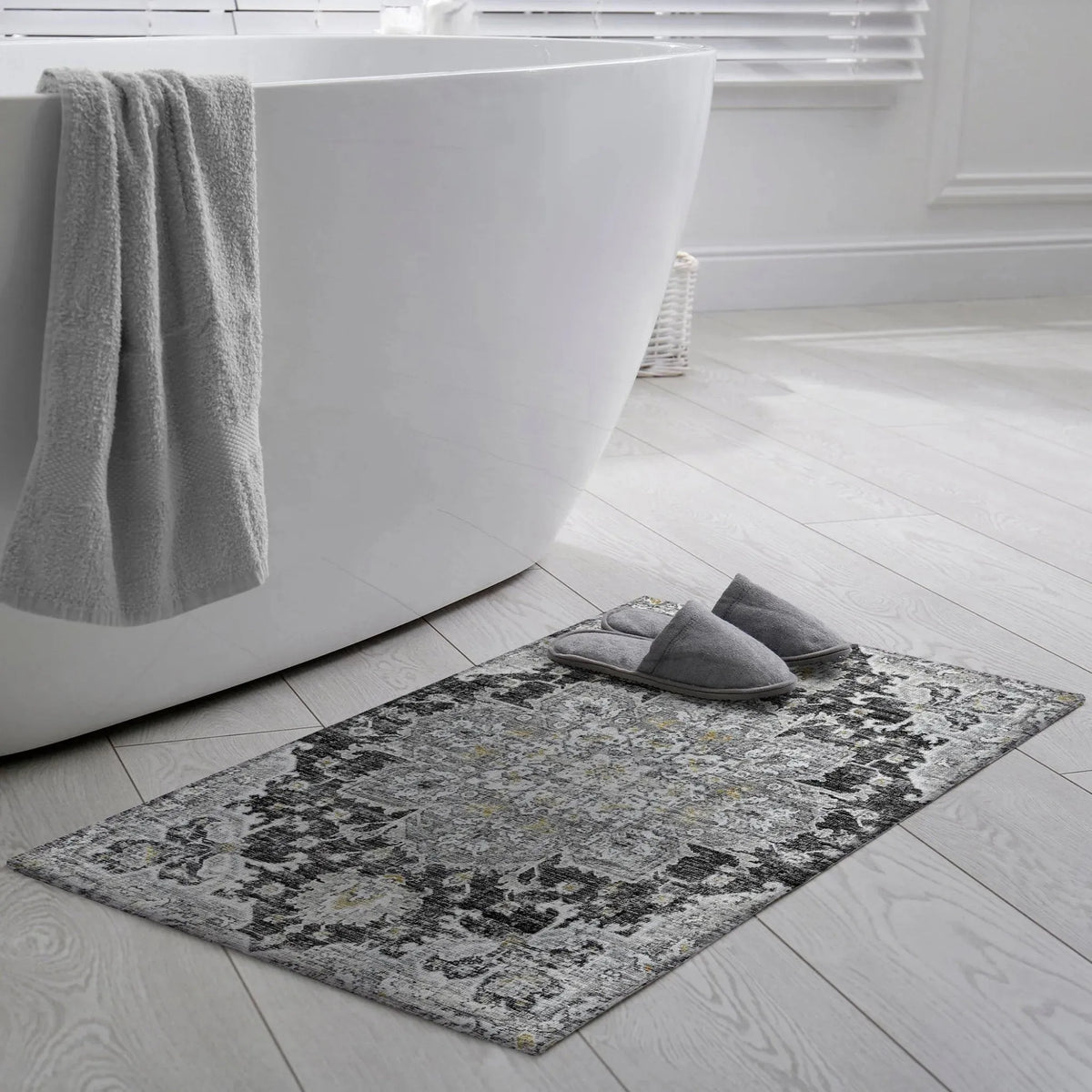 Marbella MB3 Midnight Rug