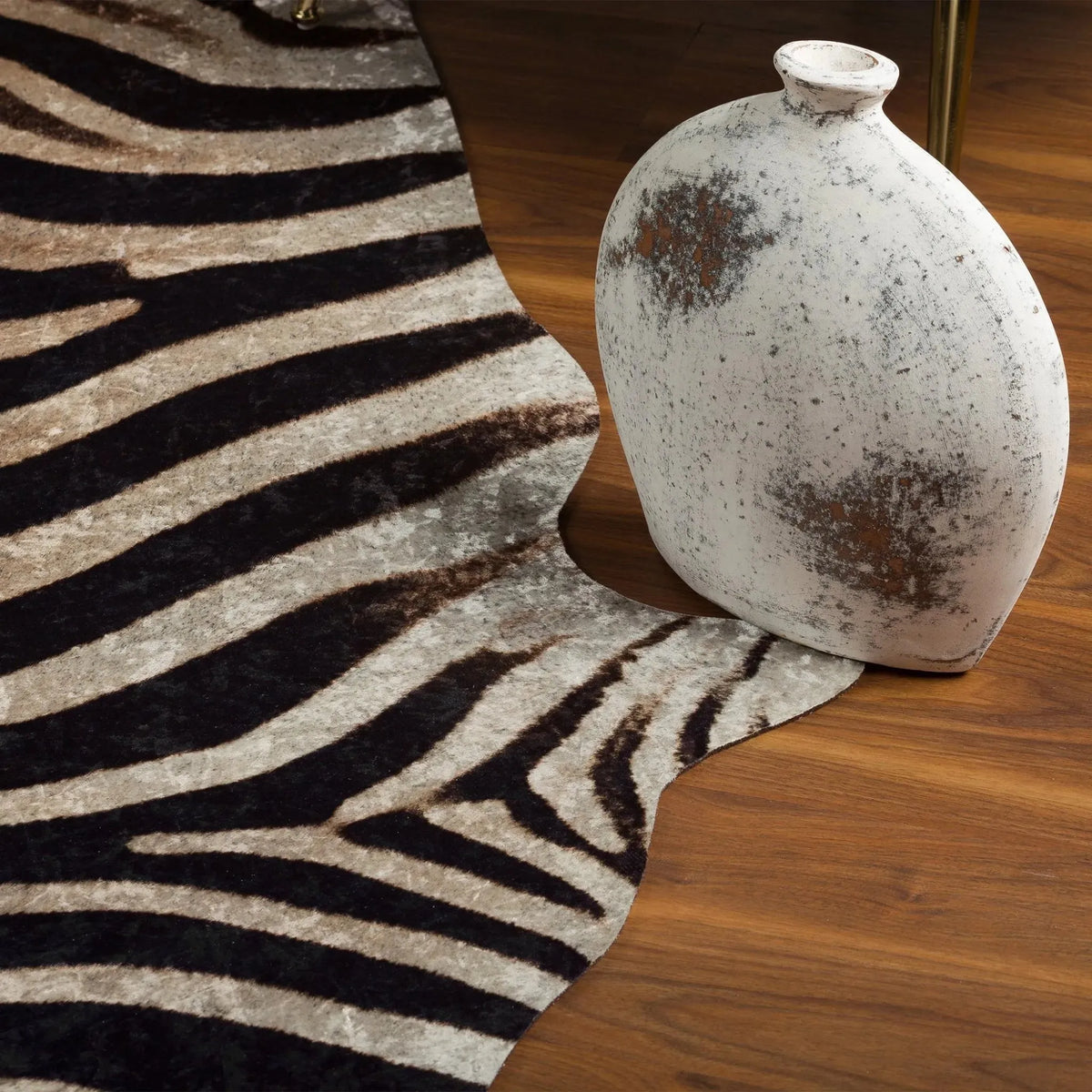 Montana MT7 Black Rug