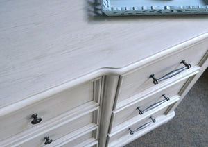 New Haven 10-Drawer Dresser Oyster Shell