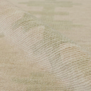 Cera CRA04 Ivory Rug