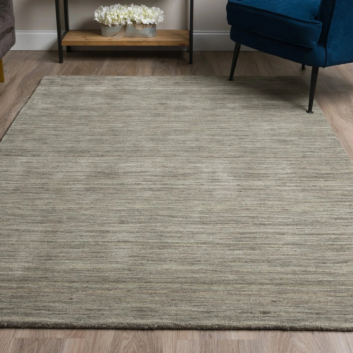 Rafia RF100 Charcoal Rug