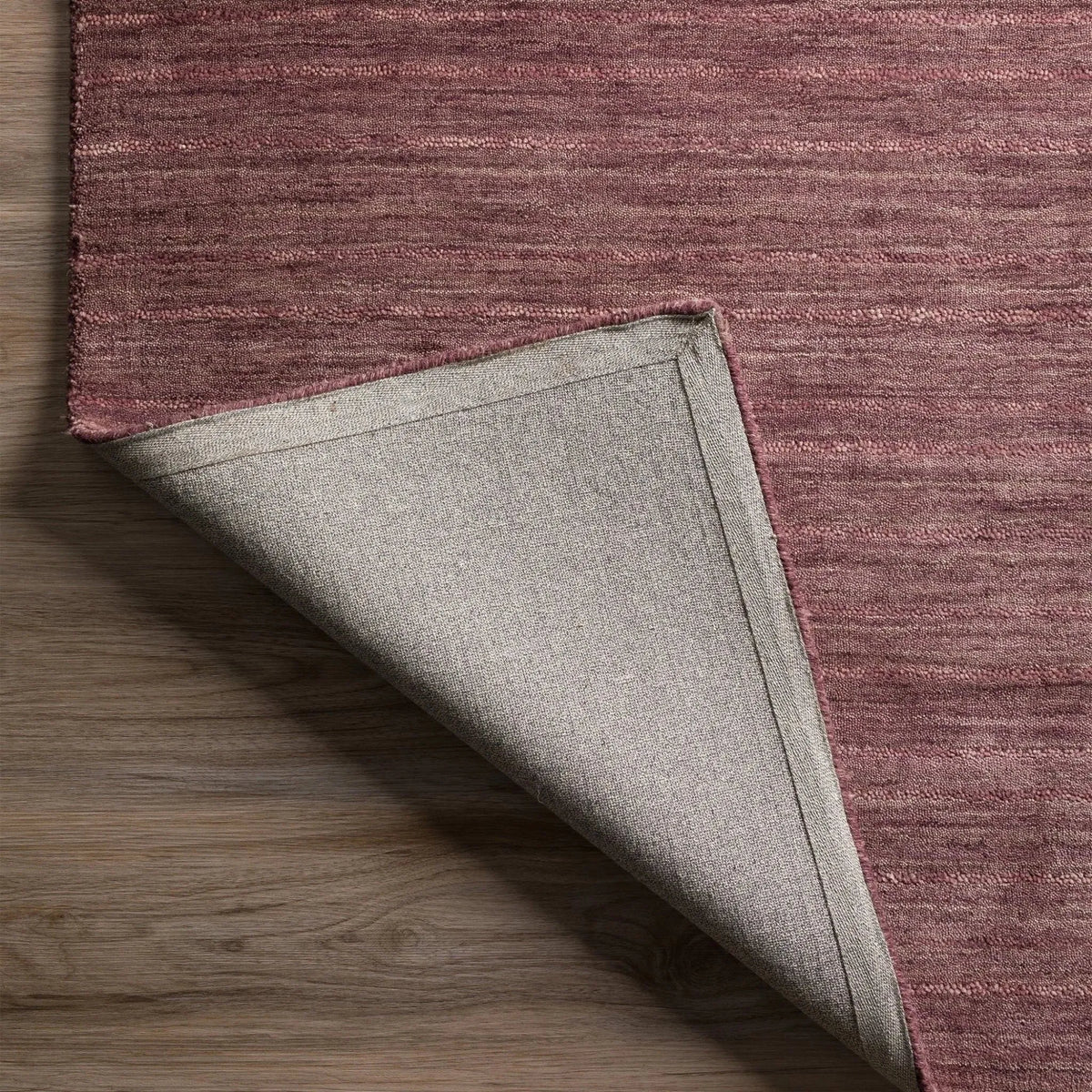 Rafia RF100 Plum Rug