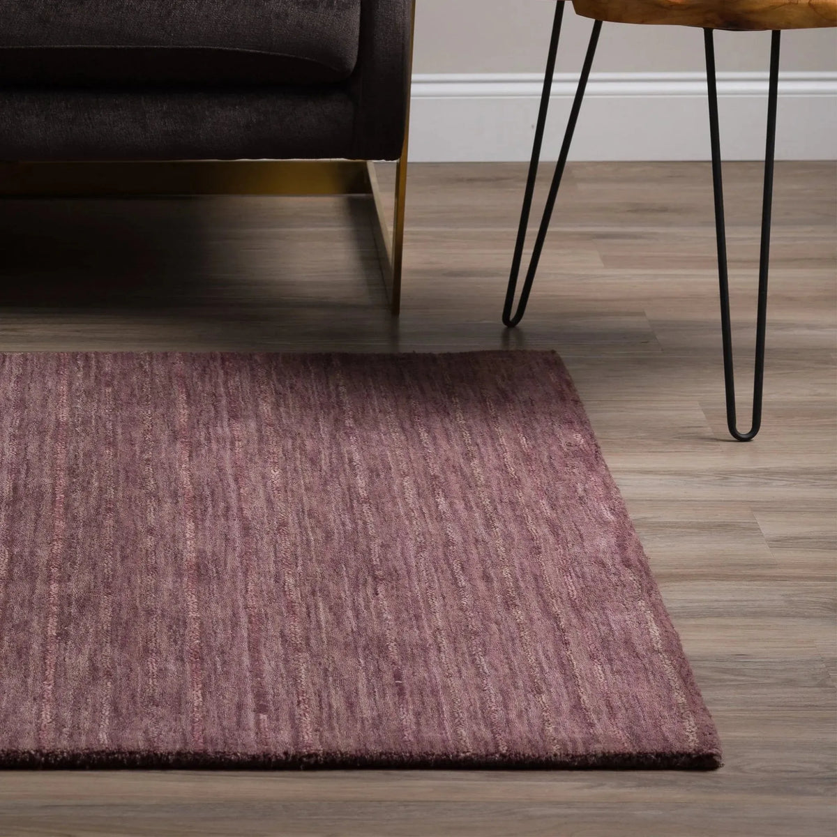 Rafia RF100 Plum Rug
