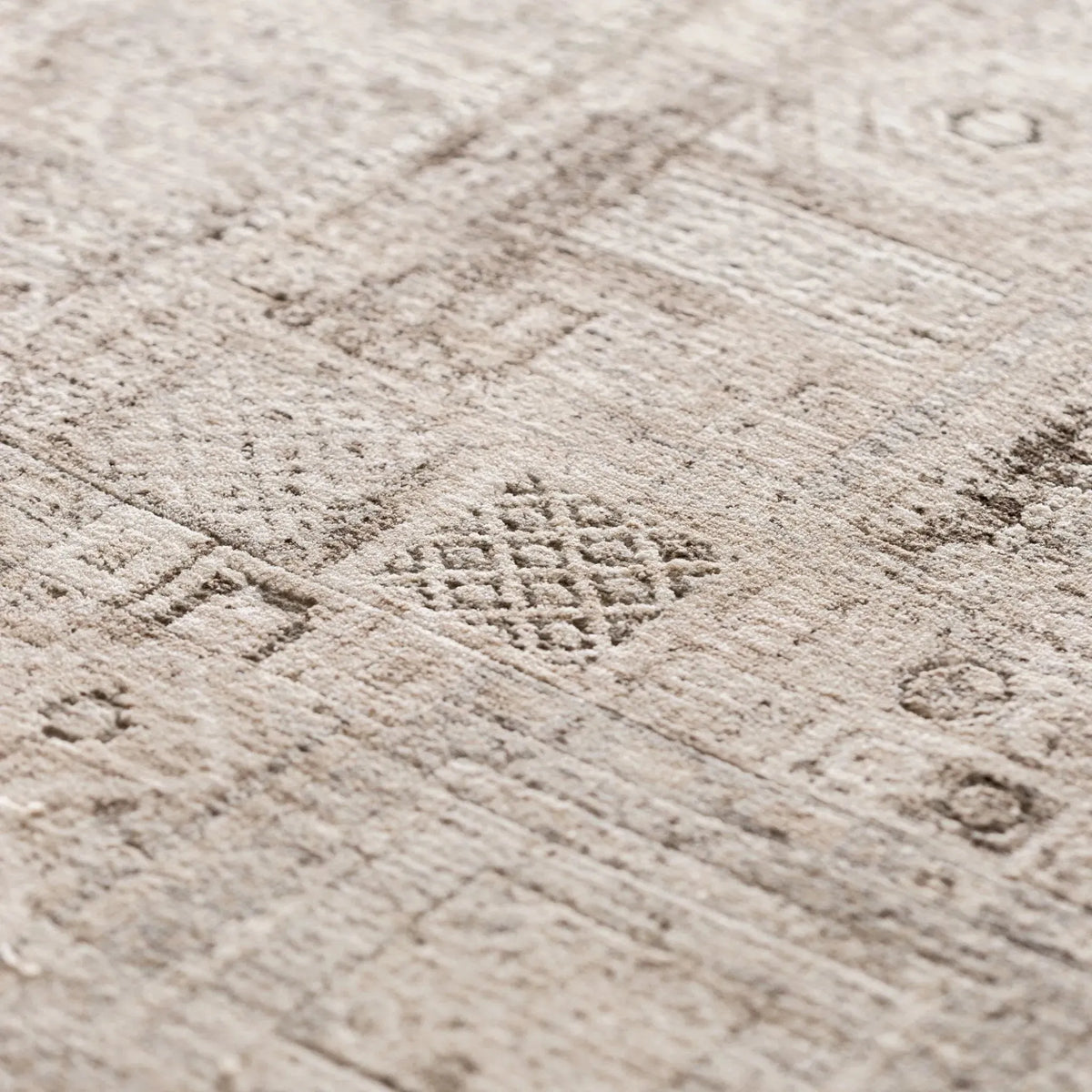 Vienna VI2 Ivory Rug