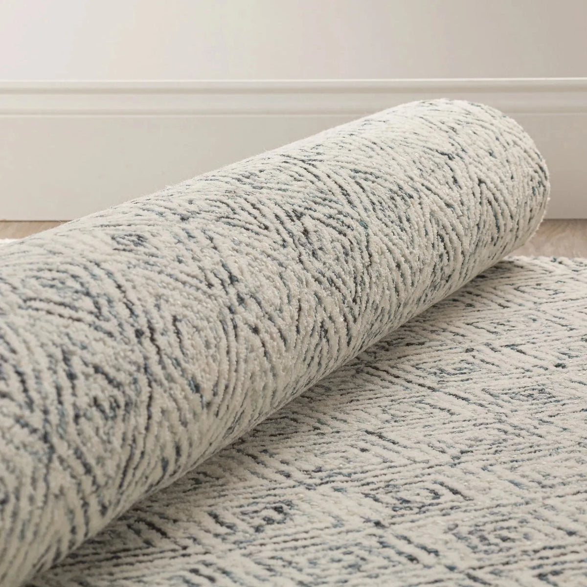 Zoe ZZ1 Charcoal Rug