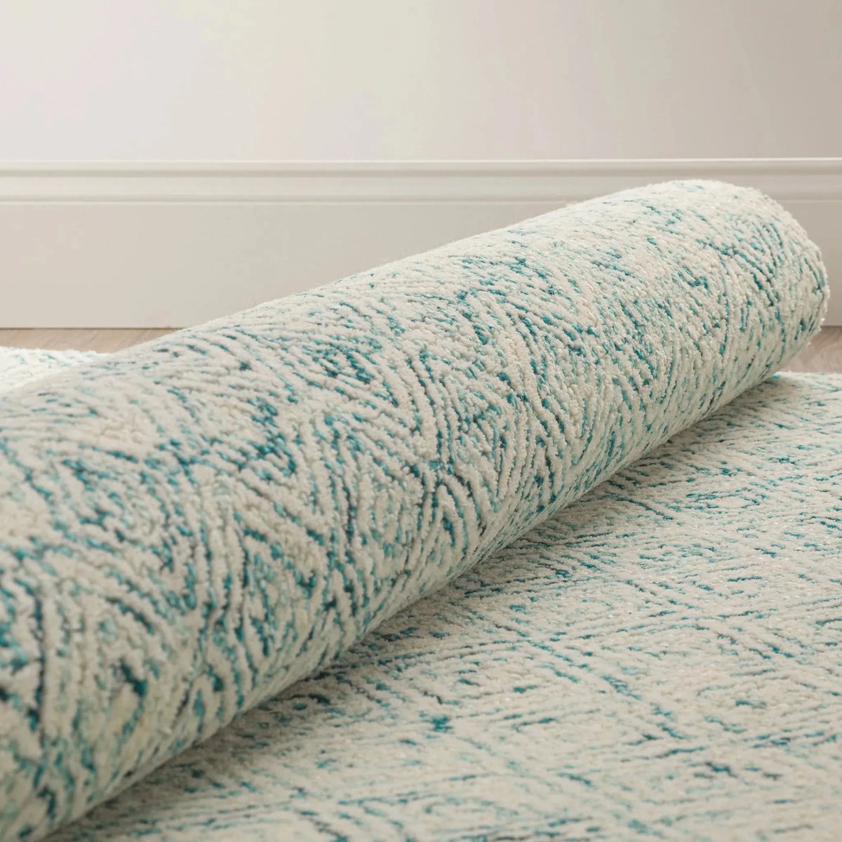 Zoe ZZ1 Teal Rug