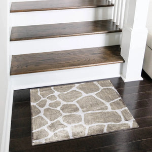 Akina AK4 Stone Rug
