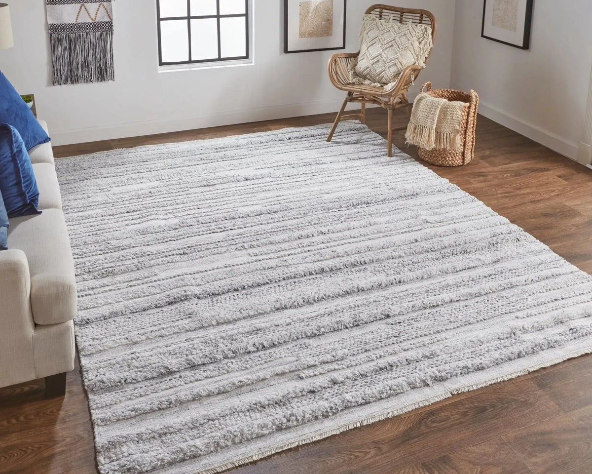 Alden ALD8637F Gray/Silver Rug