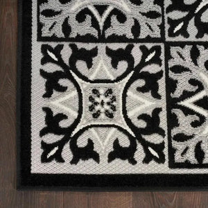 Aloha ALH34 Black/White Area Rug