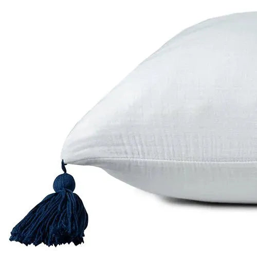 Amari 08030WHT White Pillow