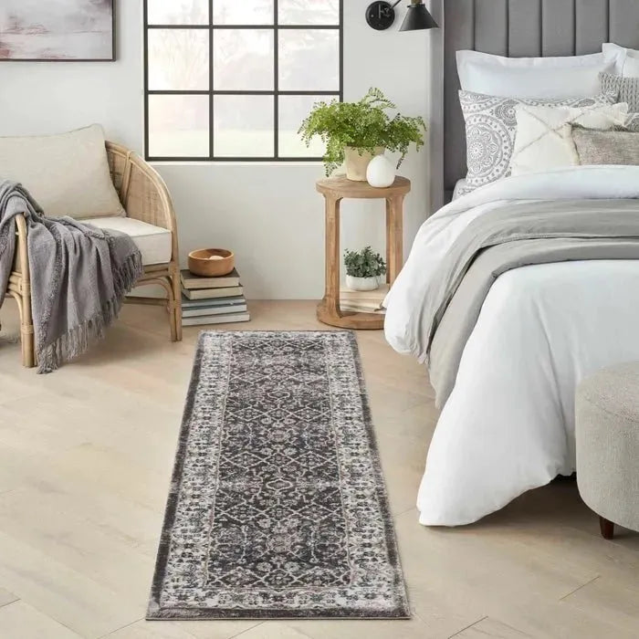 American Manor (KI100) AMR01 Grey/Ivory Rug