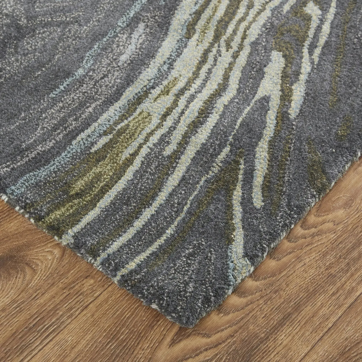 Amira 8631F Green/Gray Rug