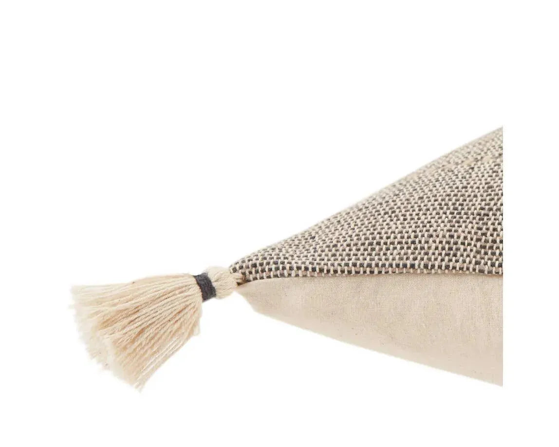 Amulet AMU01 Brown/Cream Pillow