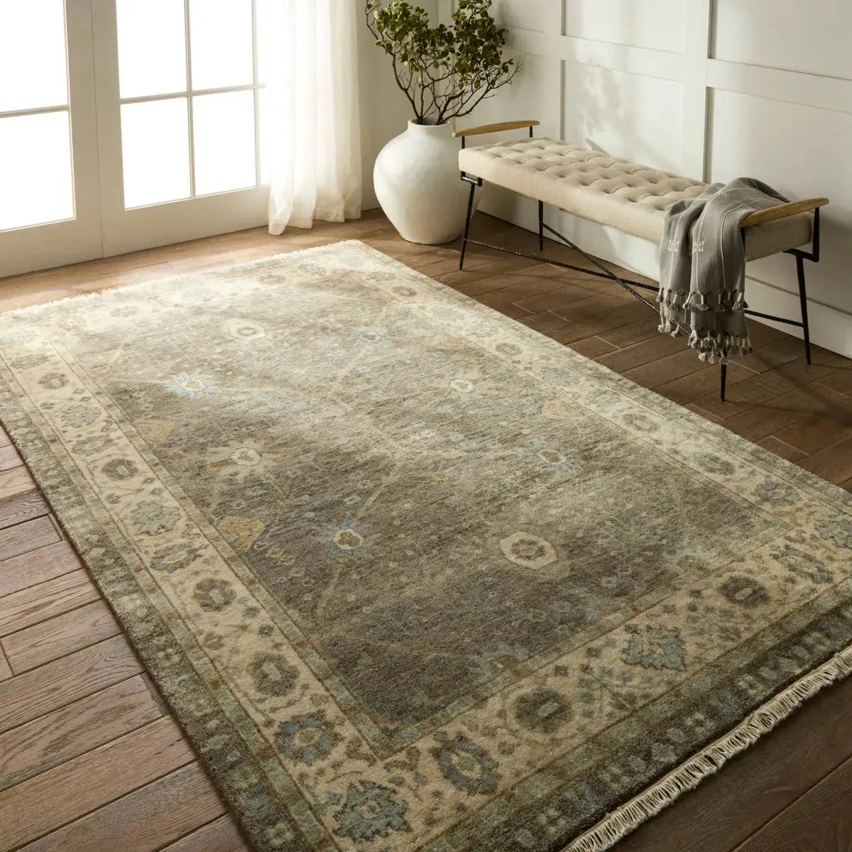 Anise ANS01 Princeton Feather Gray/Goat Rug