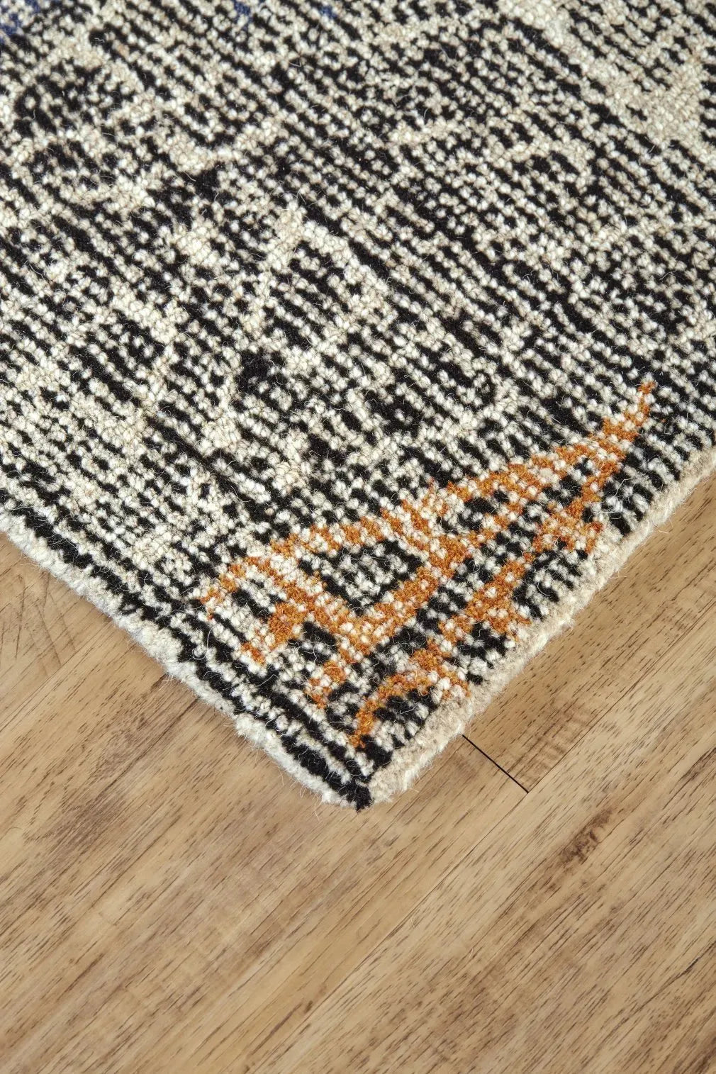 Arazad 8479F Black/Ivory Rug