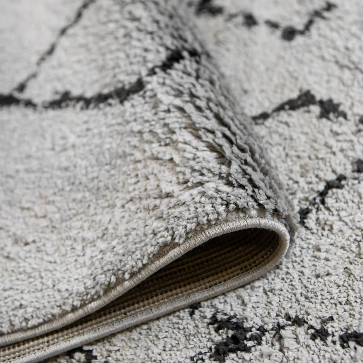 Aspen ASP-4 Grey/Black Rug