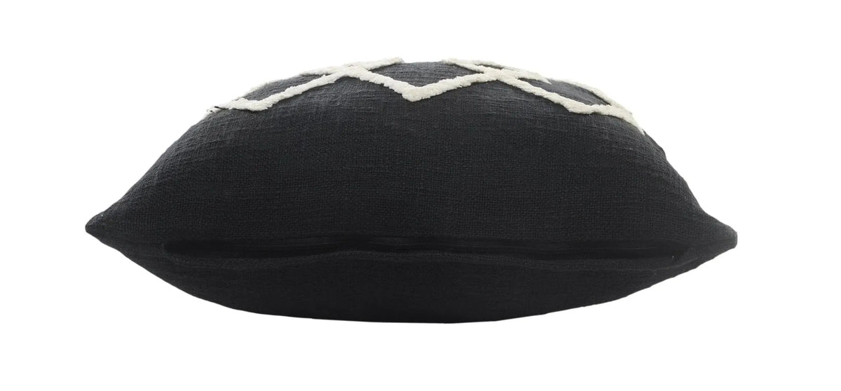 Avant-Garde Lr07542 White/Black Pillow