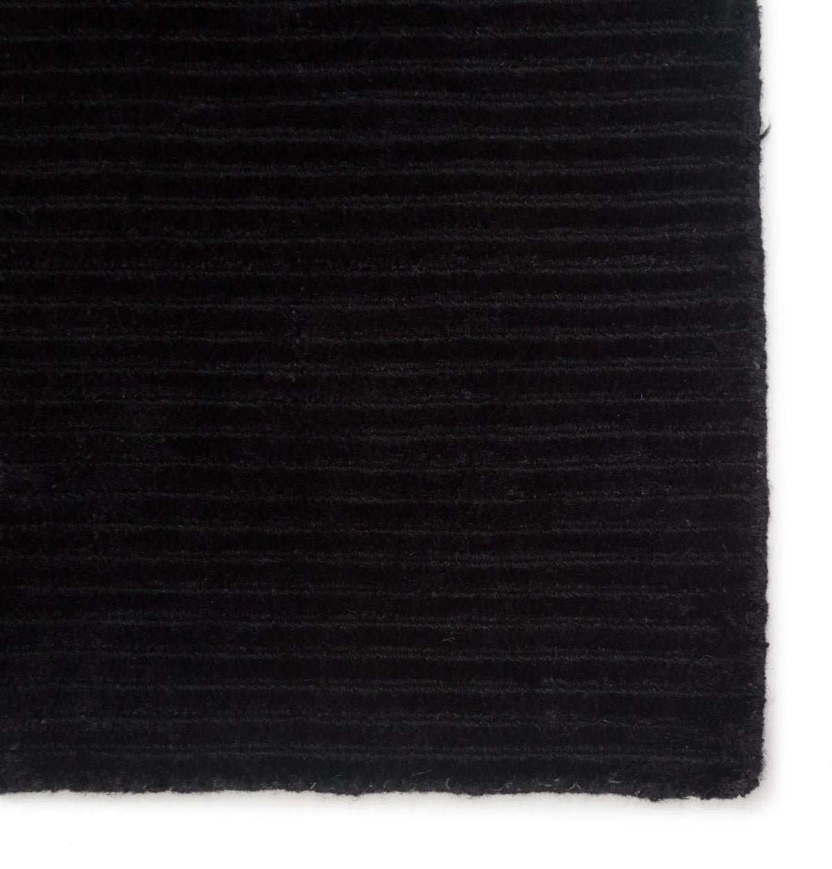 Basis BI32 Basis Jet Black Rug