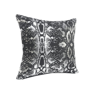 Beastly Lr07665 Black/Silver Pillow