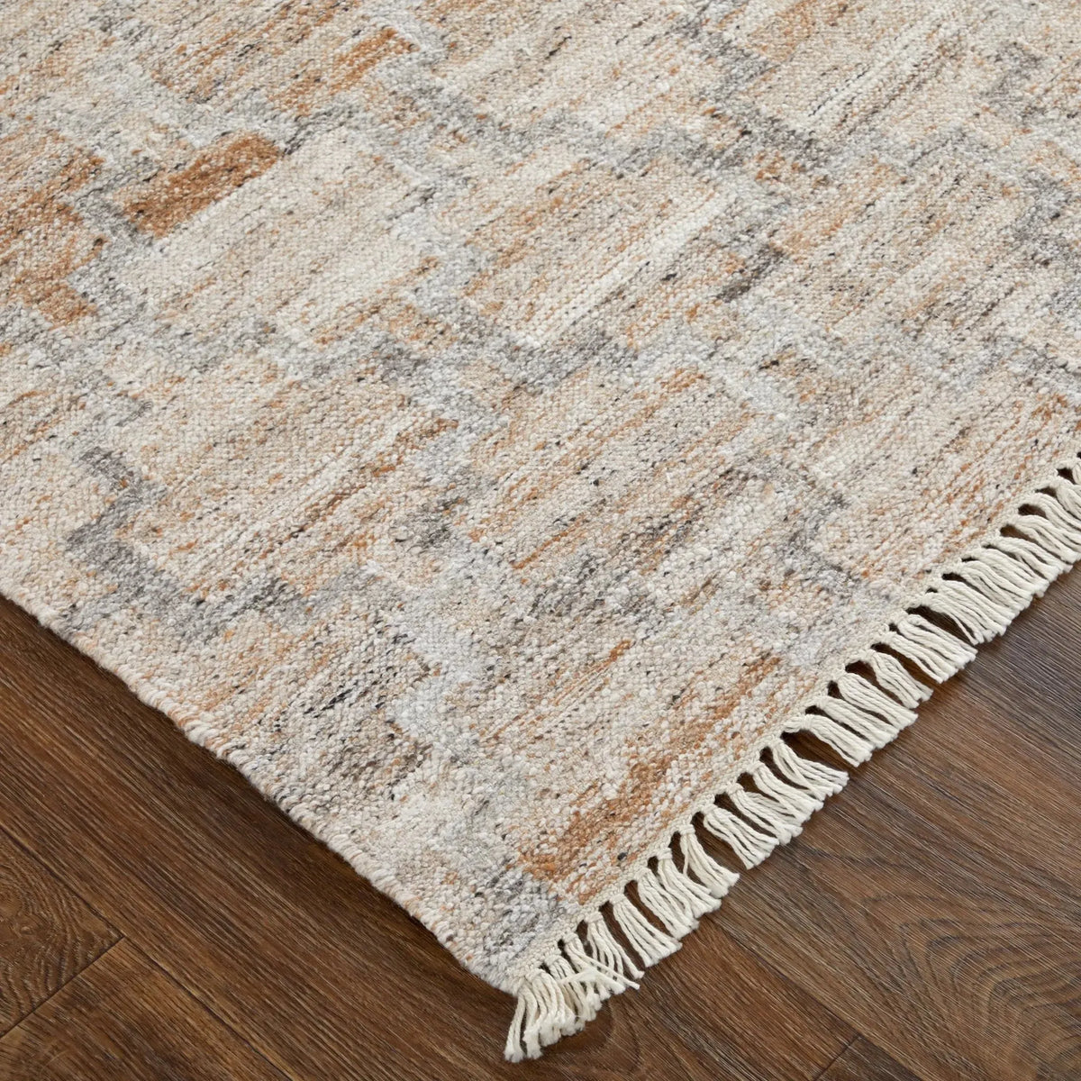 Beckett 8900787F Tan/Gray Rug