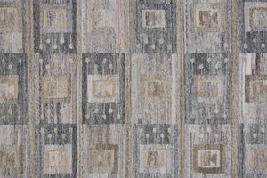 Beckett 8900816F Gray/Taupe Rug