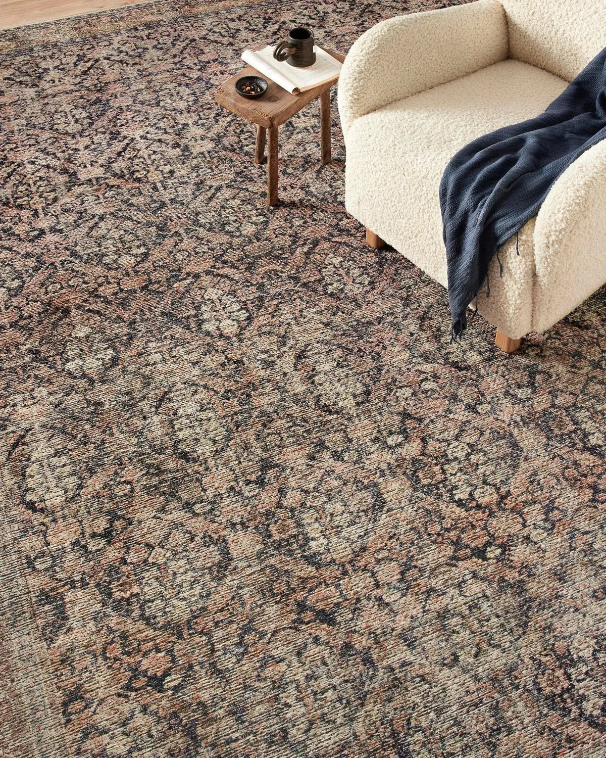 Billie BIL-01 Ink/Salmon Rug