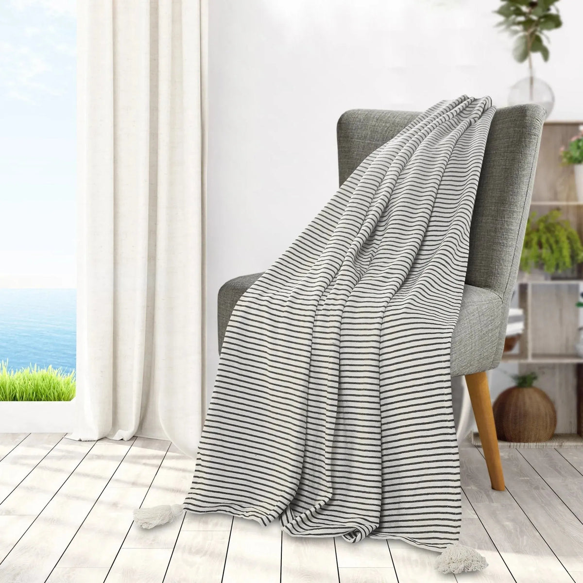 Black and Ivory Striped Tasseled LR80178 Throw Blanket