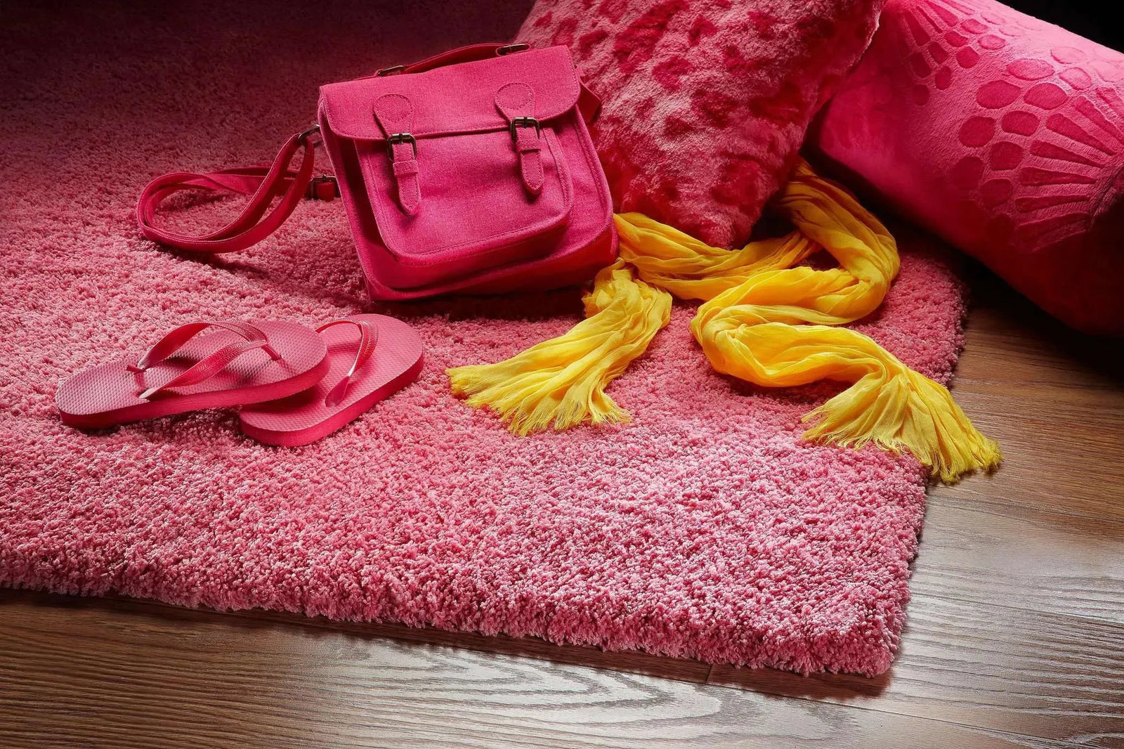 Bliss 1576 Shag Hot Pink Rug