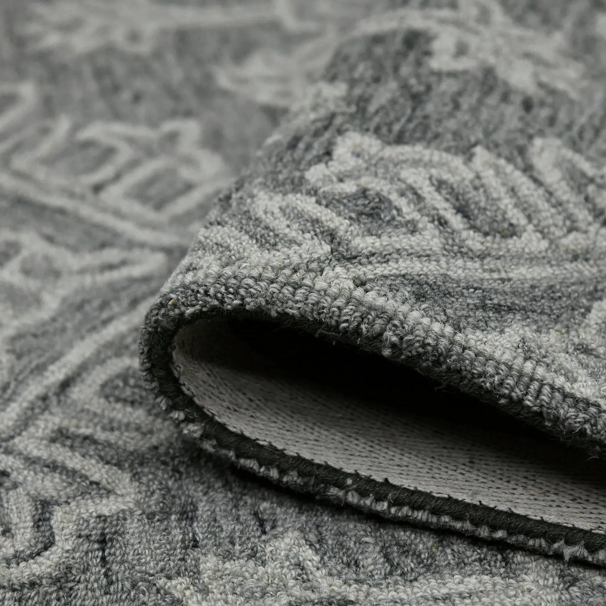 Boscage BOS-36 Graphite Rug