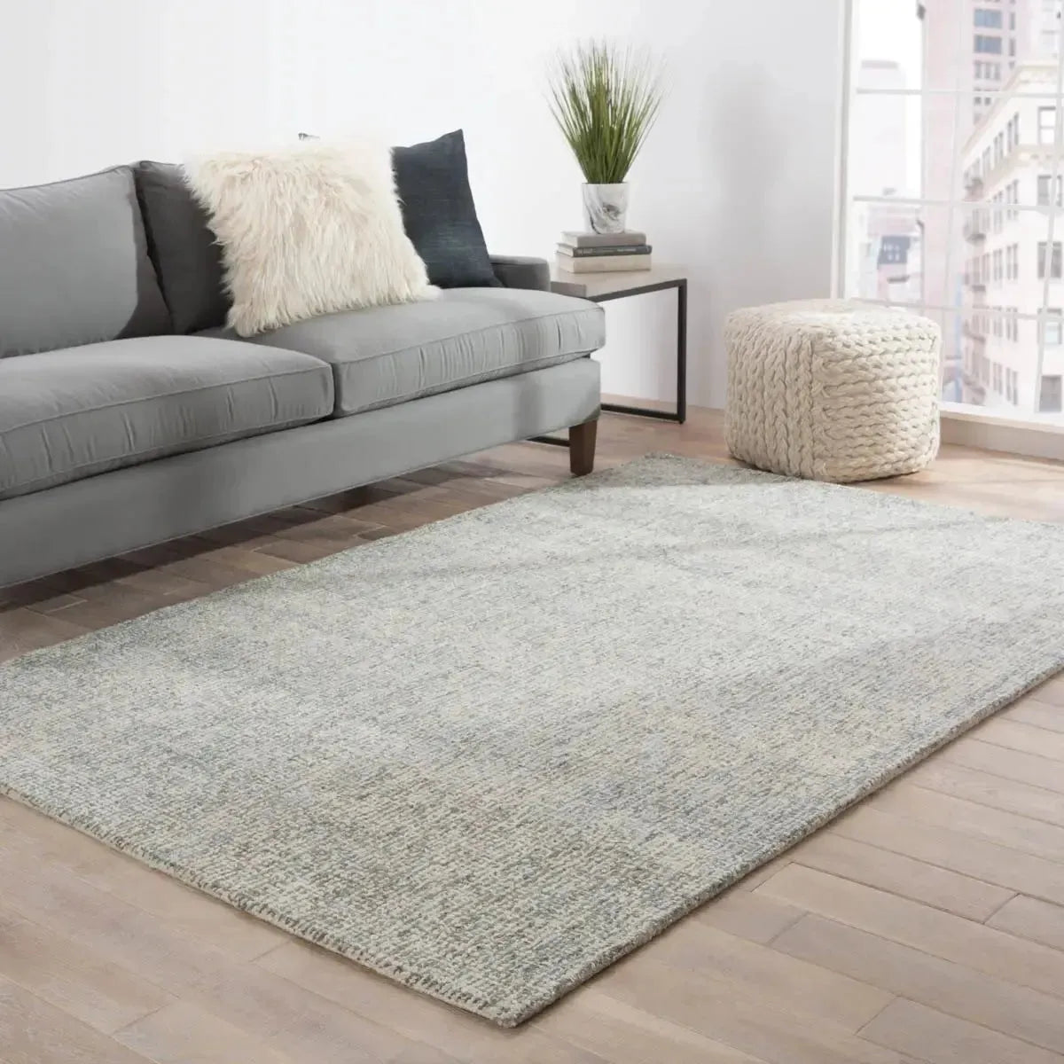 Britta BRT08 Oland Silver Green / Pearl Blue Rug
