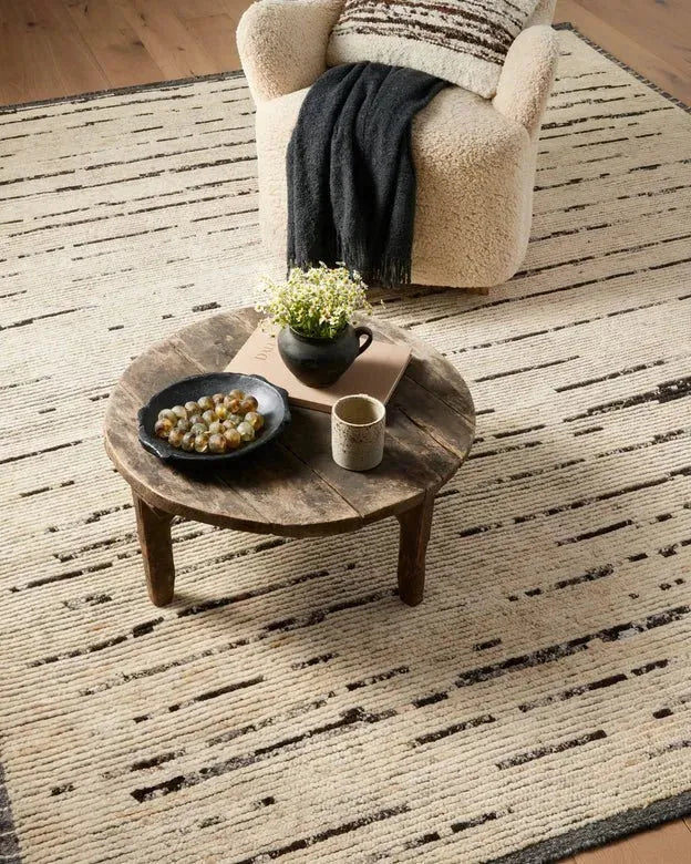 Briyana BRI-04 Natural/Black Rug