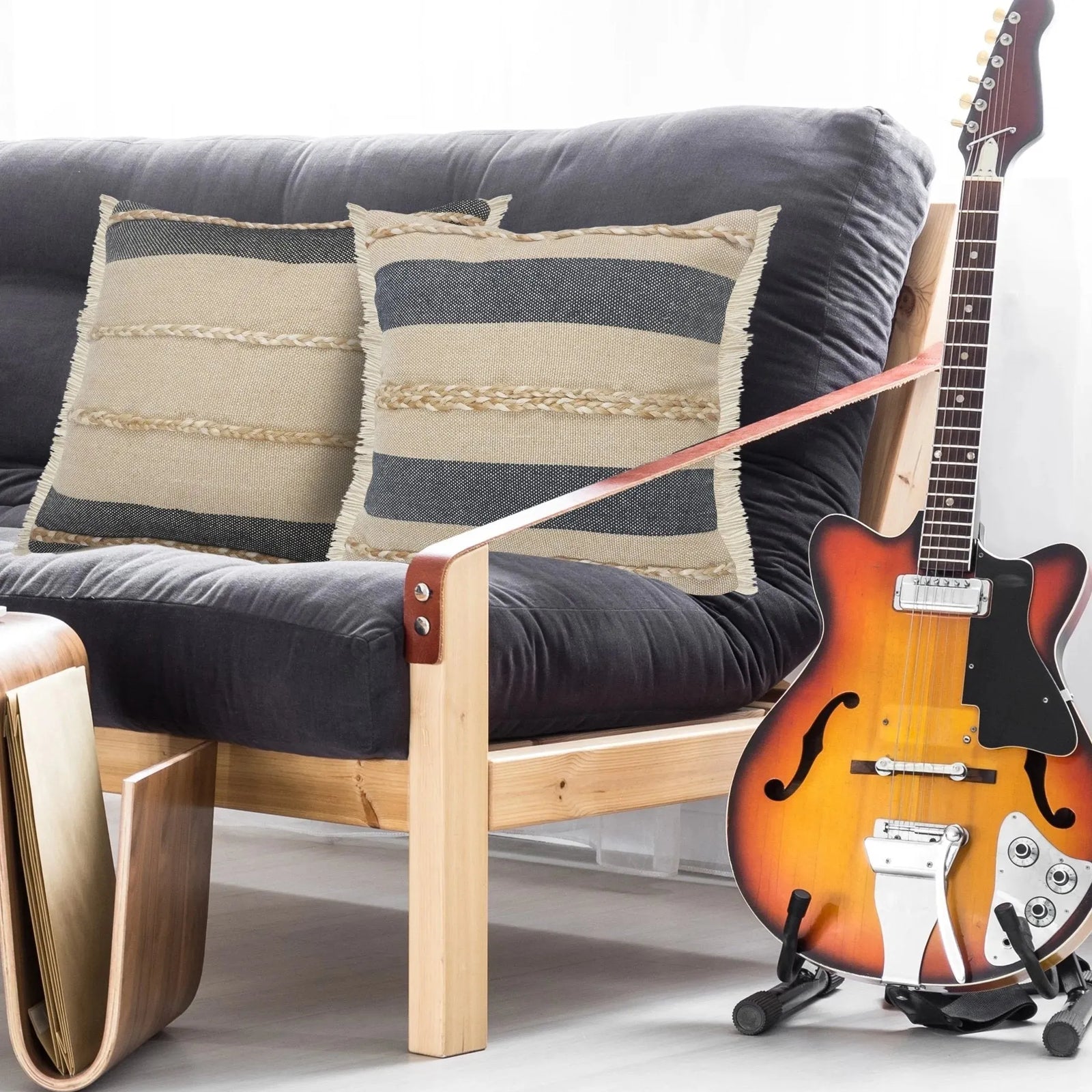 Cape Cod Lr07639 Denim/Taupe Pillow