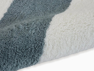 Chicago Shag by Calvin Klein CK722 White/Grey Rug