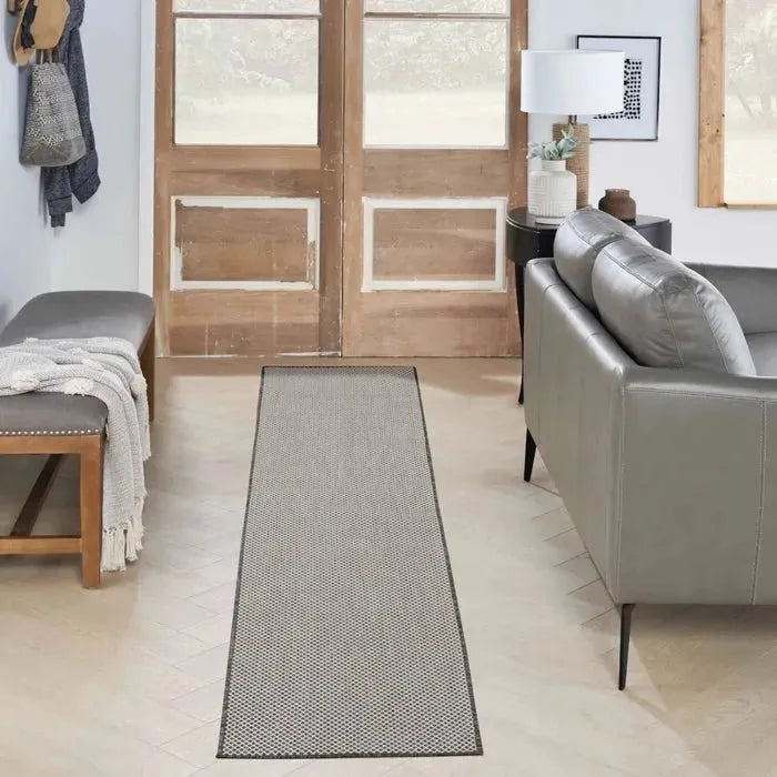 Courtyard COU01 Ivory/Charcoal Rug