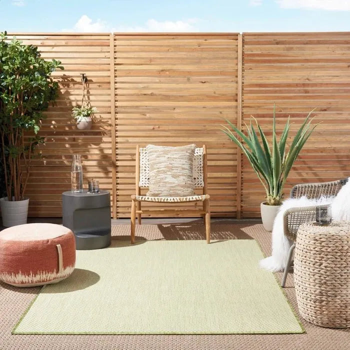 Courtyard COU01 Ivory/Green Rug