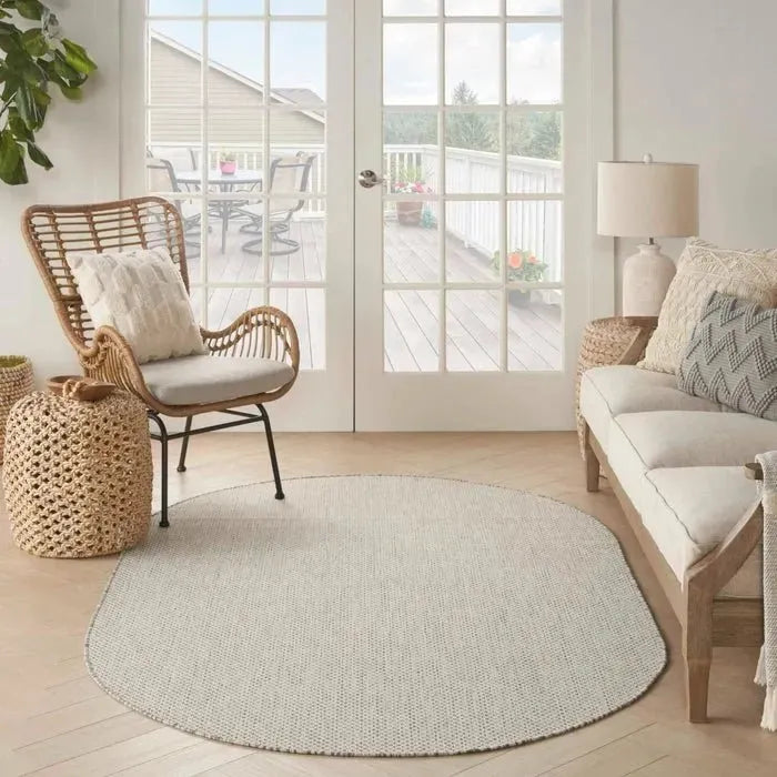 Courtyard COU01 Ivory/Silver Rug