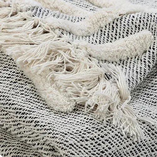 Crossing Lines LR80148 Throw Blanket