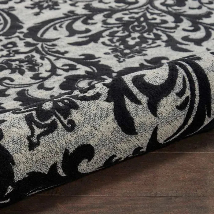 Damask DAS02 Black/White Rug